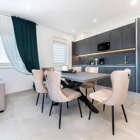 Grand Cocaletto 2 Apartman *